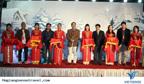 Hà Giang Khai Trương Khu Vui Chơi Vườn Tuyết Nhân Tạo - Ảnh 1 Hà Giang Khai Trương Khu Vui Chơi Vườn Tuyết Nhân Tạo - Ảnh 1