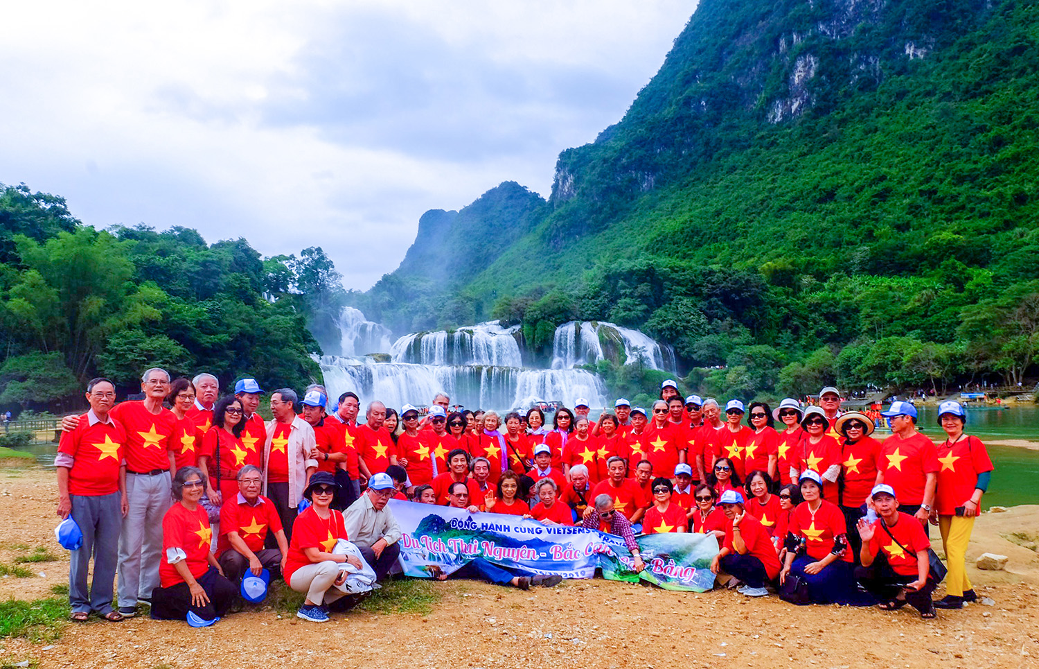 Hình Ảnh Đoàn Khách Hồ Ba Bể - Thác Bản Giốc Ngày 14 - 16/10 - Ảnh 6