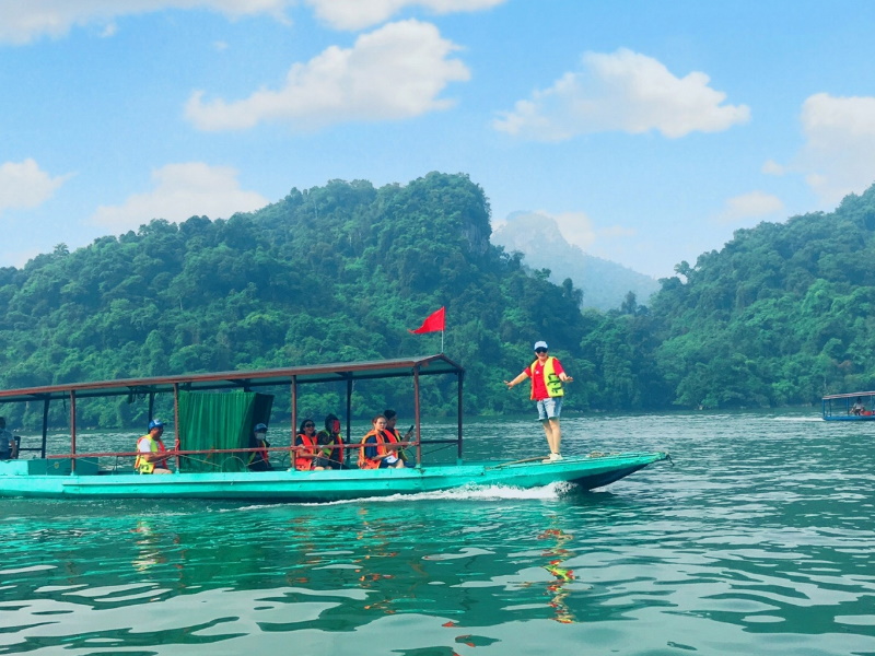 Hồ Ba Bể - Thác Bản Giốc - Động Ngườm Ngao - Hang Pác Pó | 3 Ngày 2 Đêm - Ảnh 1 Hồ Ba Bể - Thác Bản Giốc - Động Ngườm Ngao - Hang Pác Pó | 3 Ngày 2 Đêm - Ảnh 1