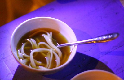 Lên Đồng Văn Ăn Thắng Dền, Lư Khoải Lên Đồng Văn Ăn Thắng Dền, Lư Khoải