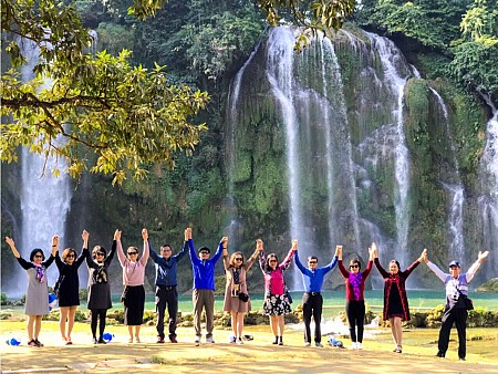 Ba Bể - Thác Bản Giốc - Thiền Viện Trúc Lâm - Hang Pác Bó 30/4