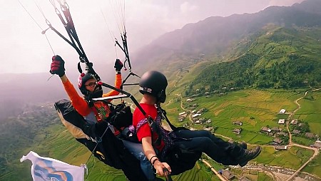 Dù Bay Trên Mùa Hoa Tam Giác Mạch | Quản Bạ - Yên Minh - Đồng Văn – Lũng Cú