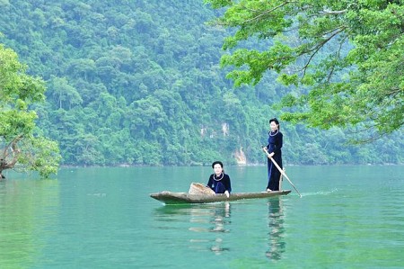 Hồ Ba Bể - Thác Bản Giốc - Động Ngườm Ngao - Hang Pác Bó Dịp Tết Âm 2025
