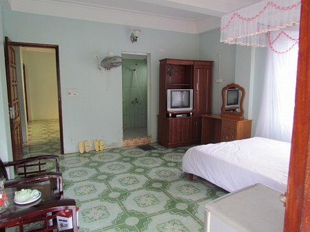 Khách sạn Khải Hoàn