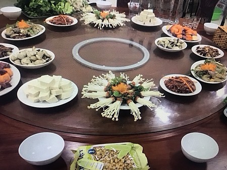 Khách Sạn Phương Đông - Yên Minh