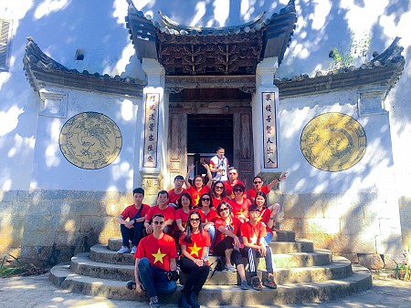 Vòng Cung Đông Bắc 2025 : Hà Nội - Tuyên Quang - Hà Giang - Đồng Văn - Cao Bằng