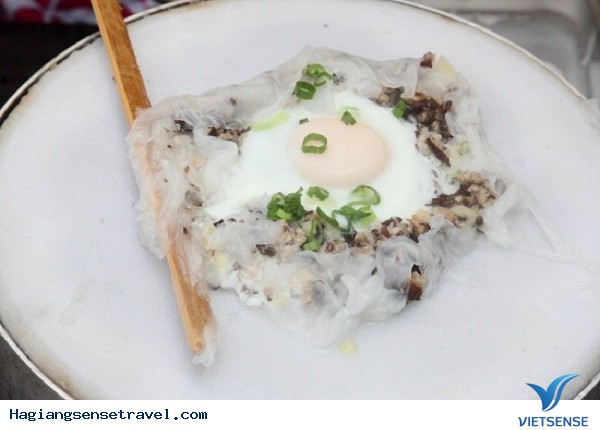 Bánh cuốn trứng