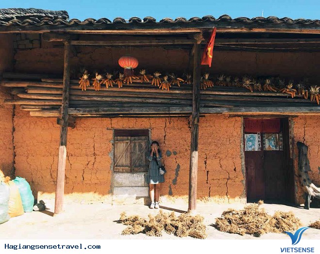 Phó Bảng – cuộc sống yên bình miền biên viễn - Ảnh 2 Phó Bảng – cuộc sống yên bình miền biên viễn - Ảnh 2