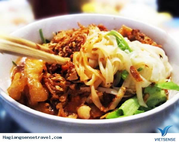 Thưởng Thức Phở Chua Thanh Mát Xứ Hà Giang - Ảnh 1