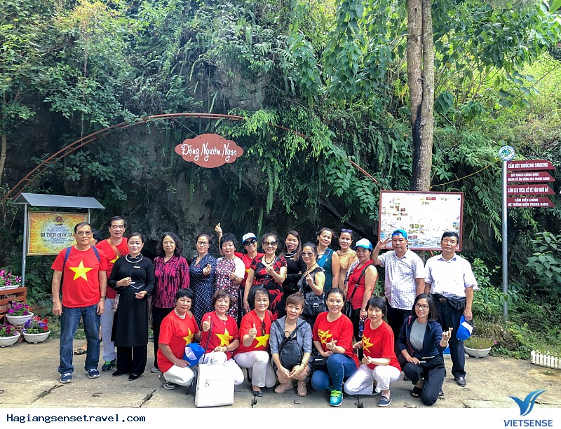 Đoàn Khách Tham Quan Ba Bể - Thác Bản Giốc 4-6/10 Cùng VietSense - Ảnh 3 Đoàn Khách Tham Quan Ba Bể - Thác Bản Giốc 4-6/10 Cùng VietSense - Ảnh 3