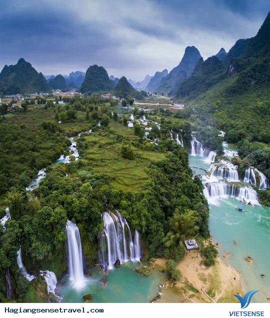 Ngỡ Ngàng Vẻ Đẹp Thác Bản Giốc Mùa Nước Đổ - Ảnh 2 Ngỡ Ngàng Vẻ Đẹp Thác Bản Giốc Mùa Nước Đổ - Ảnh 2