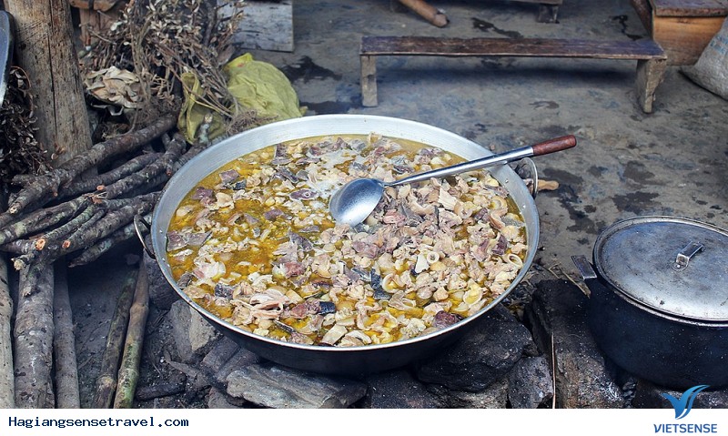 Những Đặc Sản Ngon Khó Cưỡng Khi Tới Hà Giang Mùa Hoa Tam Giác Mạch - Ảnh 7 Những Đặc Sản Ngon Khó Cưỡng Khi Tới Hà Giang Mùa Hoa Tam Giác Mạch - Ảnh 7