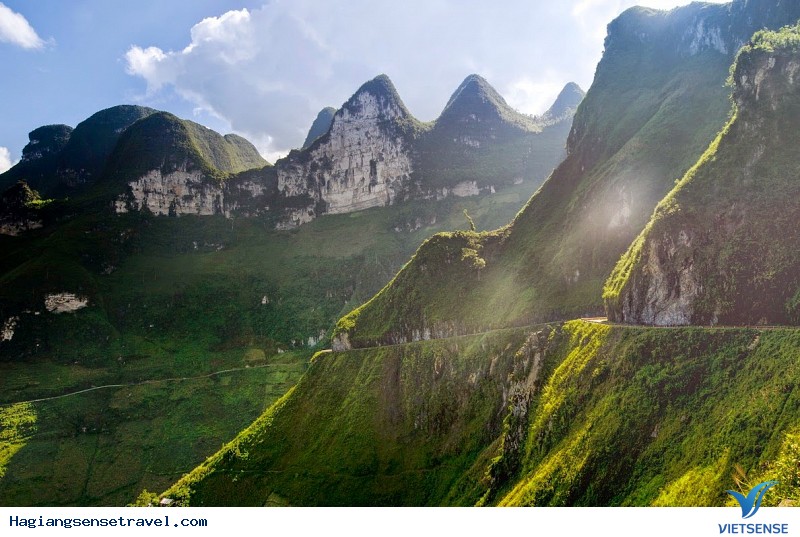 VietSense Travel Tặng Ghế Đá Cho Các Điểm Thăm Quan Tại Hà Giang - Ảnh 2