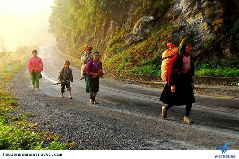 Cận Cảnh Thị Trấn Đồng Văn Vào Mùa Đẹp Nhất Trong Năm - Ảnh 7