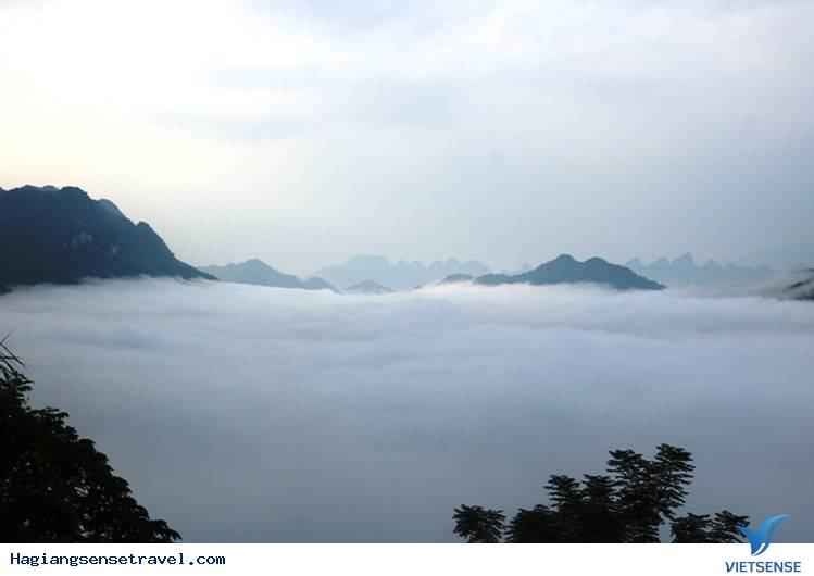 Chiêm ngưỡng biển mây nơi Cổng trời Quản Bạ Hà Giang - Ảnh 3