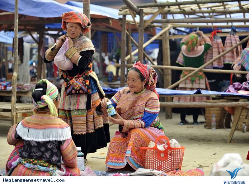 Chợ Phiên Quản Bạ - Nét Đặc Sắc Trong Văn Hóa Người Hà Giang - Ảnh 4