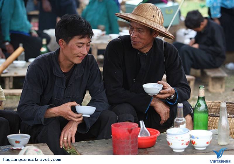 Chợ Phiên Quản Bạ - Nét Đặc Sắc Trong Văn Hóa Người Hà Giang - Ảnh 6