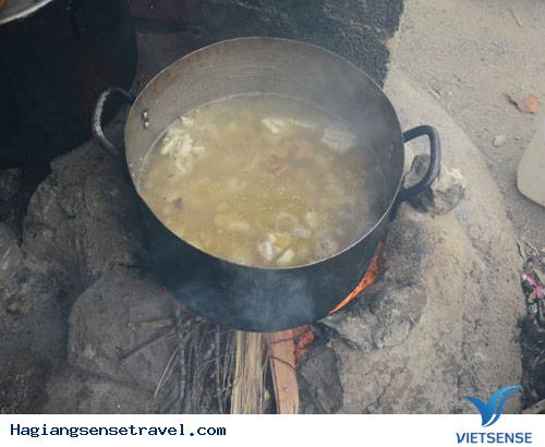 Chợ Tình Khâu Vai Lần Đầu Tổ Chức Thi Người Đẹp - Ảnh 2