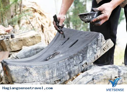 Công Nghệ Đúc Lưỡi Cày Của Người Mông - Ảnh 1 Công Nghệ Đúc Lưỡi Cày Của Người Mông - Ảnh 1