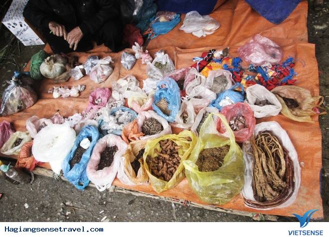 Độc Đáo Chợ Lùi Sà Phìn Trên Vùng Cao Nguyên Đá Hà Giang - Ảnh 6 Độc Đáo Chợ Lùi Sà Phìn Trên Vùng Cao Nguyên Đá Hà Giang - Ảnh 6