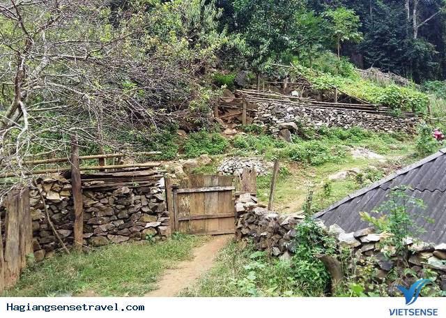 Độc Đáo Lễ Vào Nhà Mới Của Người Mông Ở Hà Giang - Ảnh 2