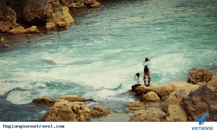 Nho Quế dữ dội và bình yên - Ảnh 1