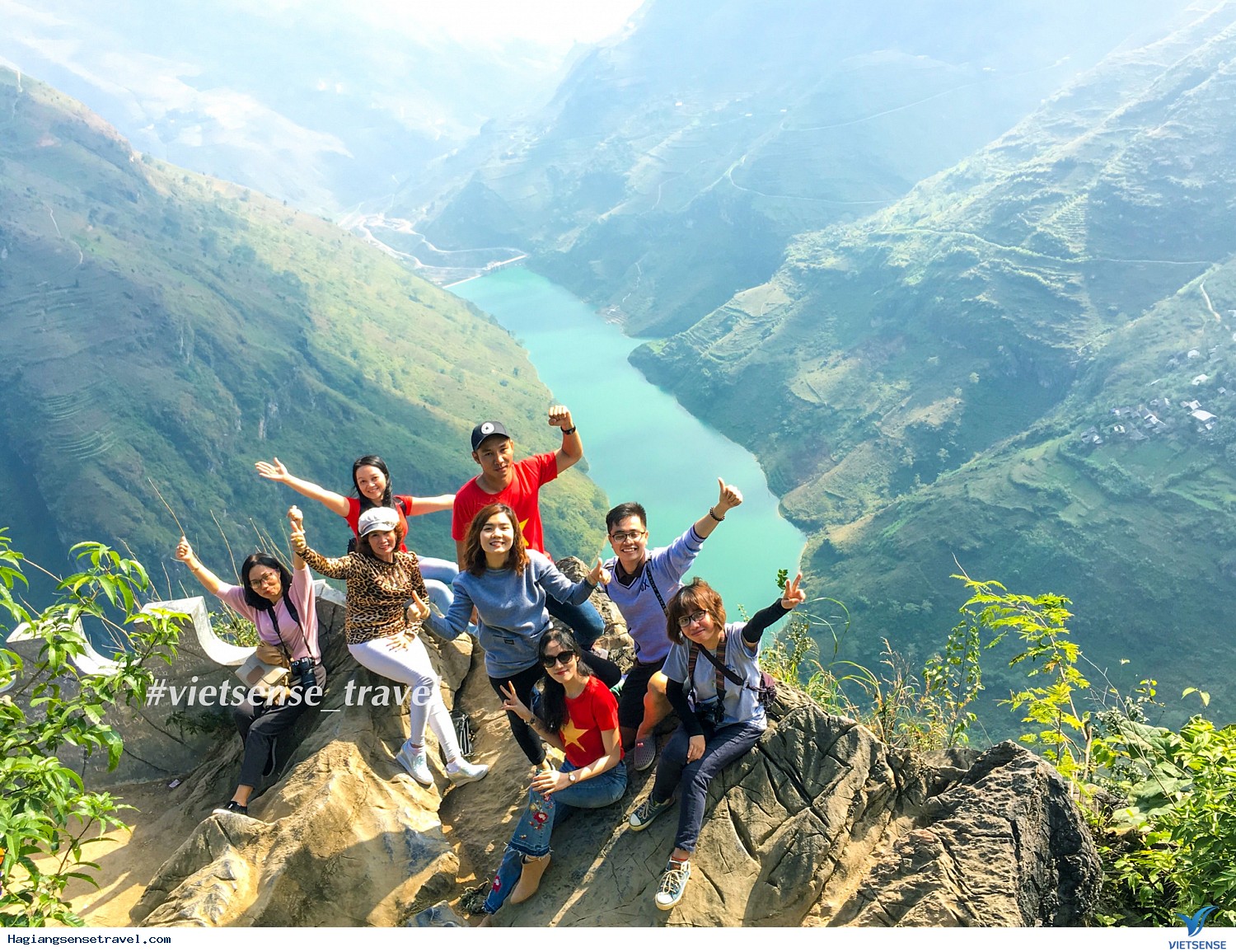 Ngày 02: Yên Minh - Đồng Văn - Lũng Cú - Du Thuyền Hẻm Tu Sản, Sông Nho Quế - Ảnh 3