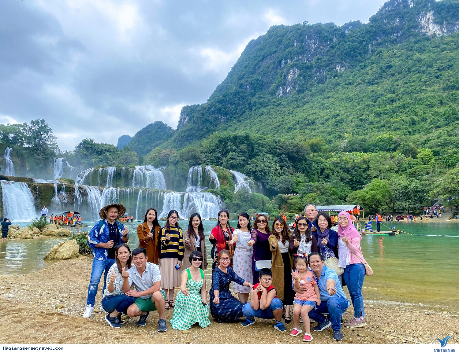 Hành Trình Đông Bắc Và Những Cung Đàn Diễm Lệ - Ảnh 5 Hành Trình Đông Bắc Và Những Cung Đàn Diễm Lệ - Ảnh 5