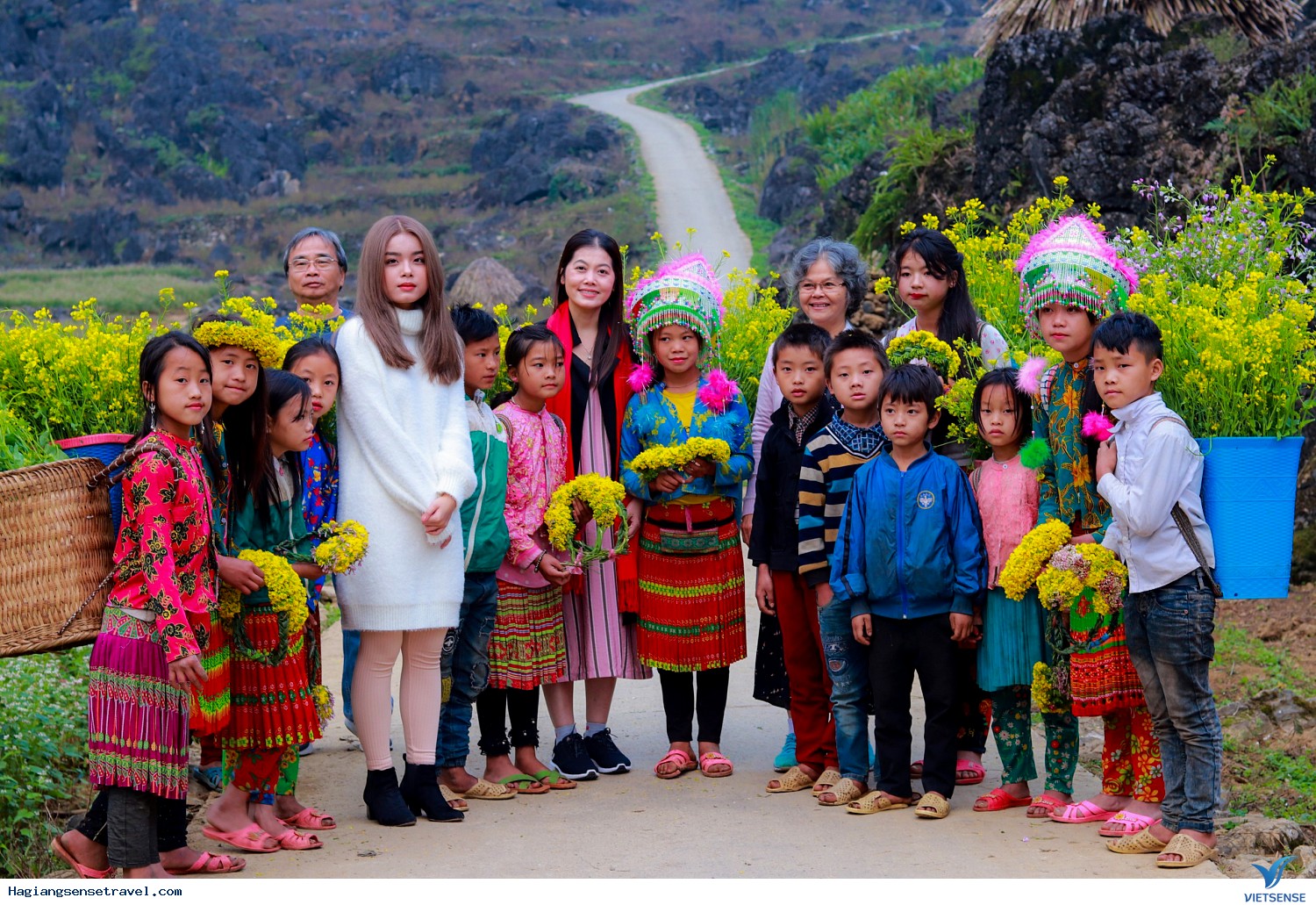 Hình Ảnh Đoàn Khách Hà Giang 10-12/1 - Ảnh 2