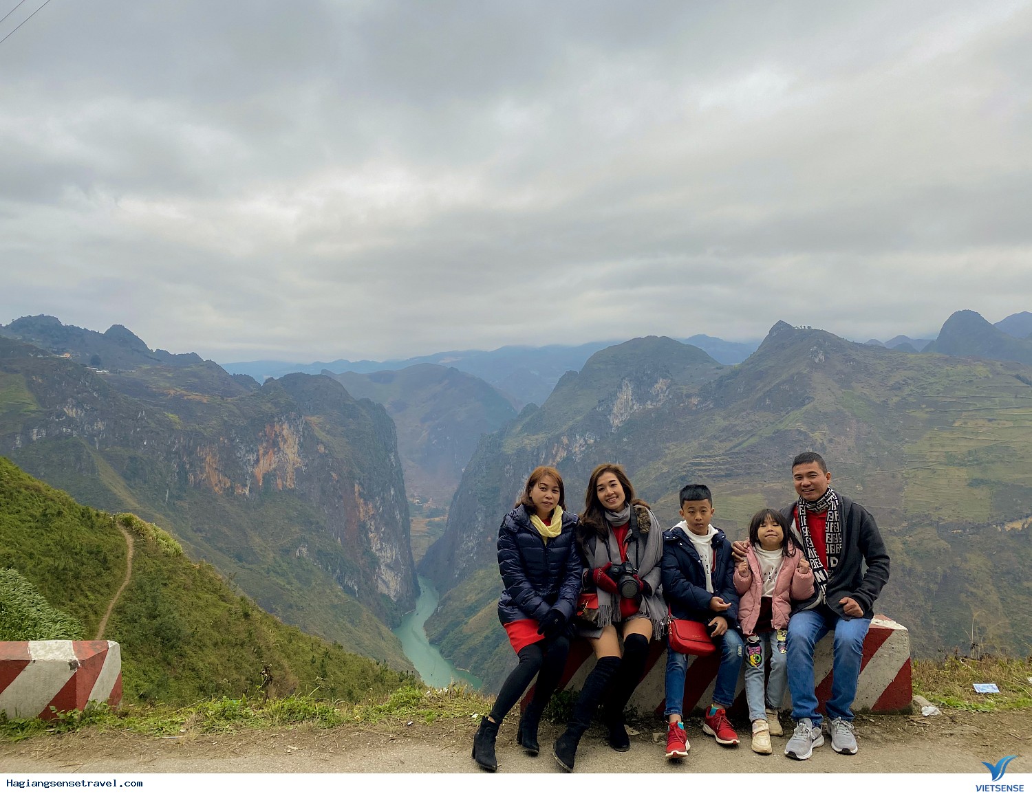 Hình Ảnh Đoàn Khách Hà Giang Cùng Vietsense Ngày 27-29/1 - Ảnh 25 Hình Ảnh Đoàn Khách Hà Giang Cùng Vietsense Ngày 27-29/1 - Ảnh 25