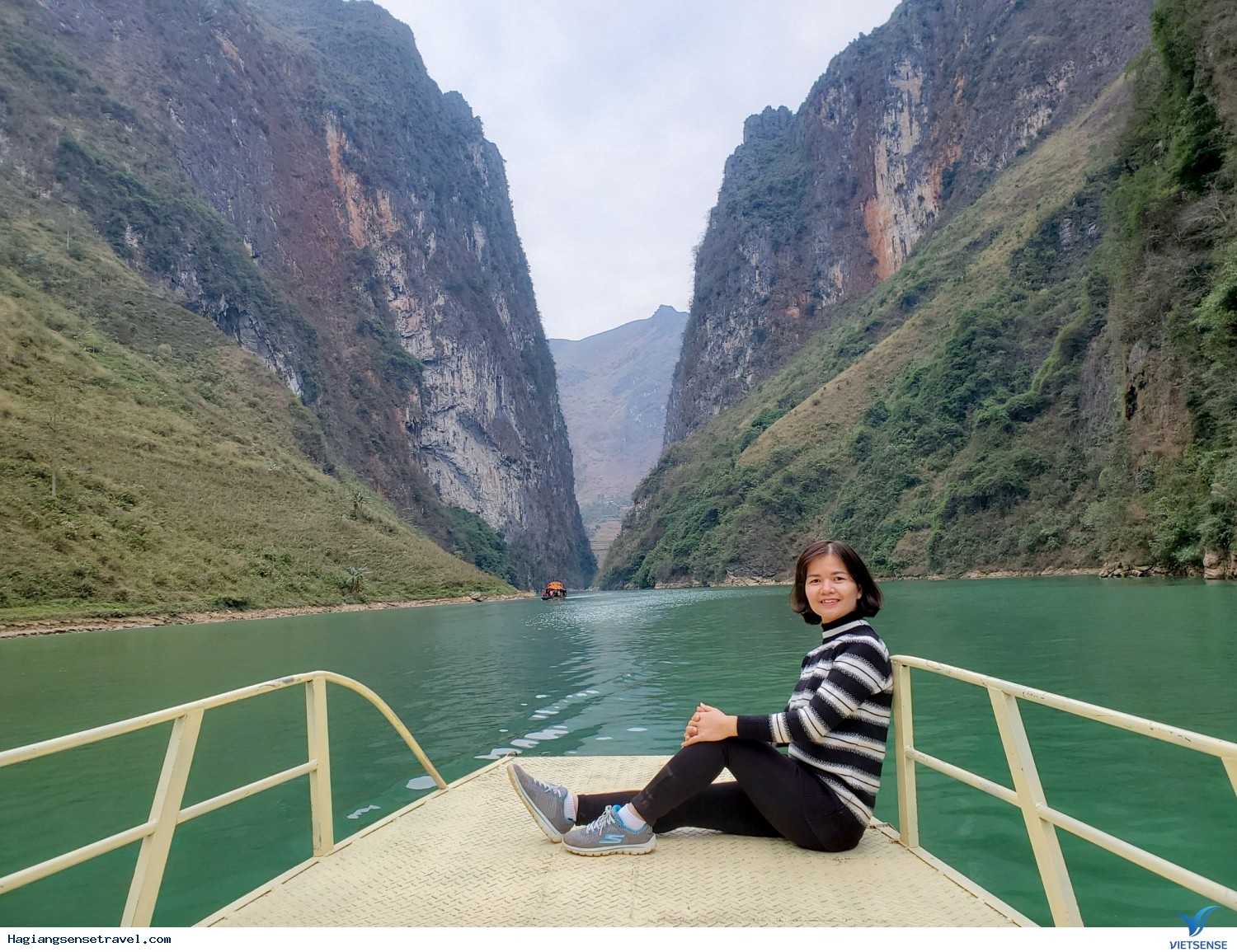 Hình Ảnh Đoàn Khách Hà Giang Cùng Vietsense Ngày 27-29/1 - Ảnh 28 Hình Ảnh Đoàn Khách Hà Giang Cùng Vietsense Ngày 27-29/1 - Ảnh 28