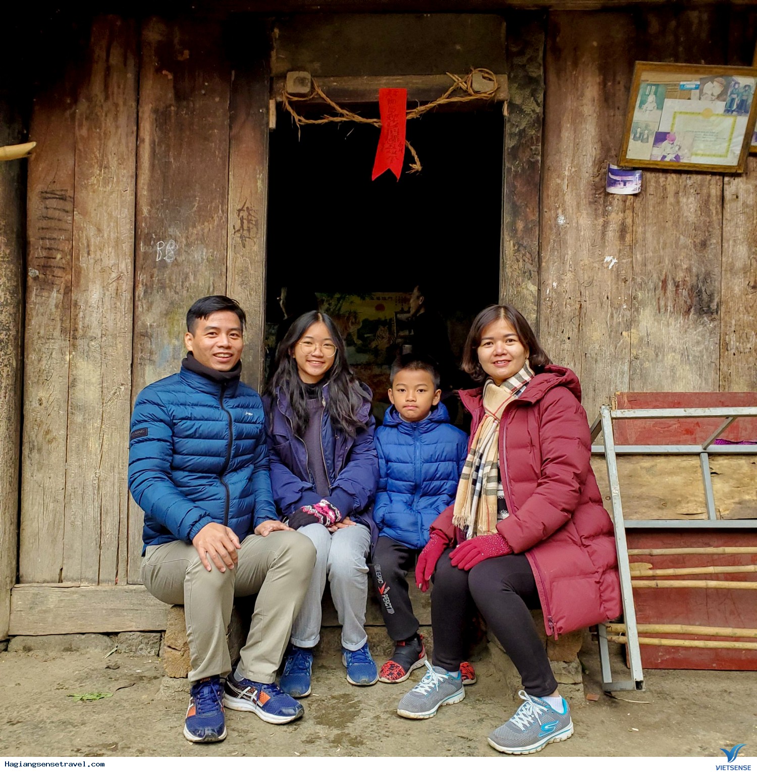 Hình Ảnh Đoàn Khách Hà Giang Cùng Vietsense Ngày 27-29/1 - Ảnh 31 Hình Ảnh Đoàn Khách Hà Giang Cùng Vietsense Ngày 27-29/1 - Ảnh 31