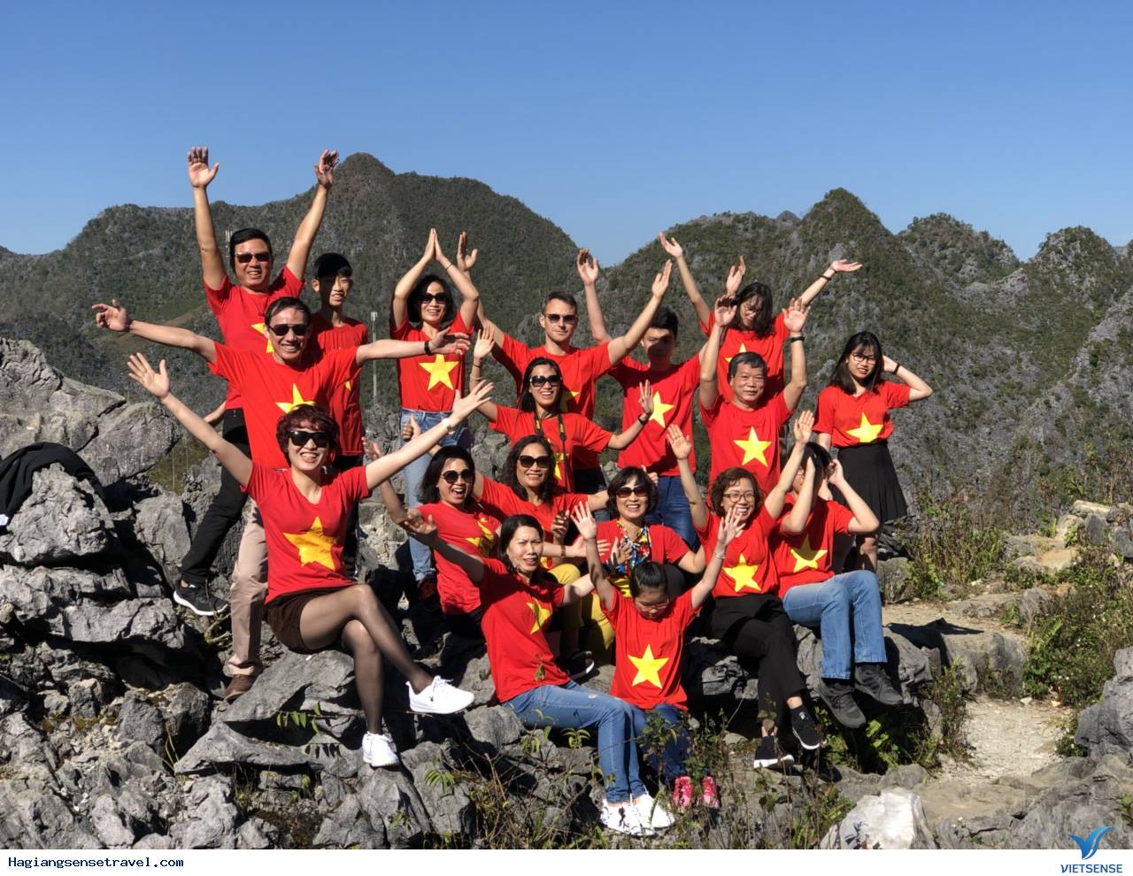 Hình Ảnh Đoàn Du Xuân Hà Giang 07 - 09/2 - Ảnh 3