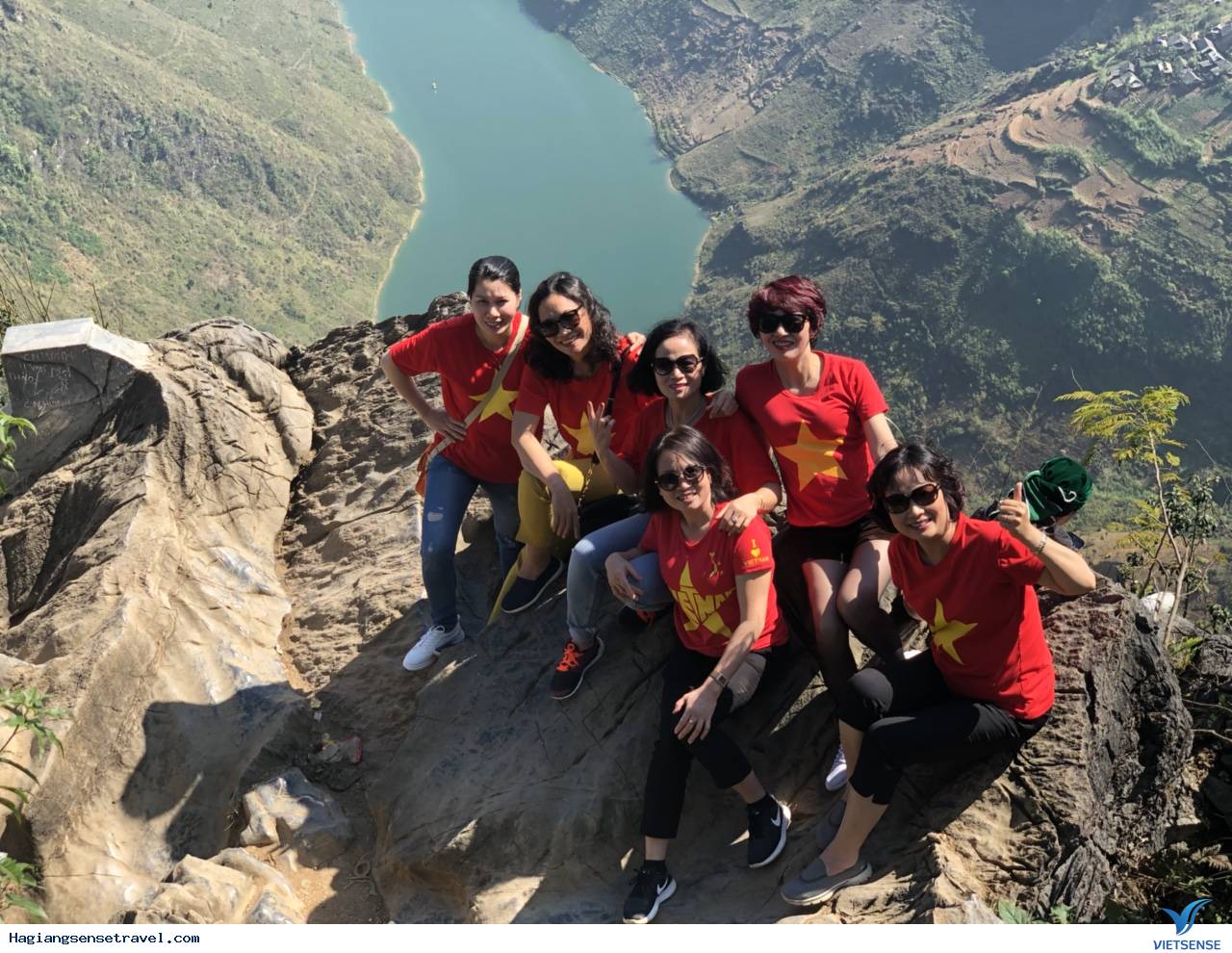 Hình Ảnh Đoàn Du Xuân Hà Giang 07 - 09/2 - Ảnh 5