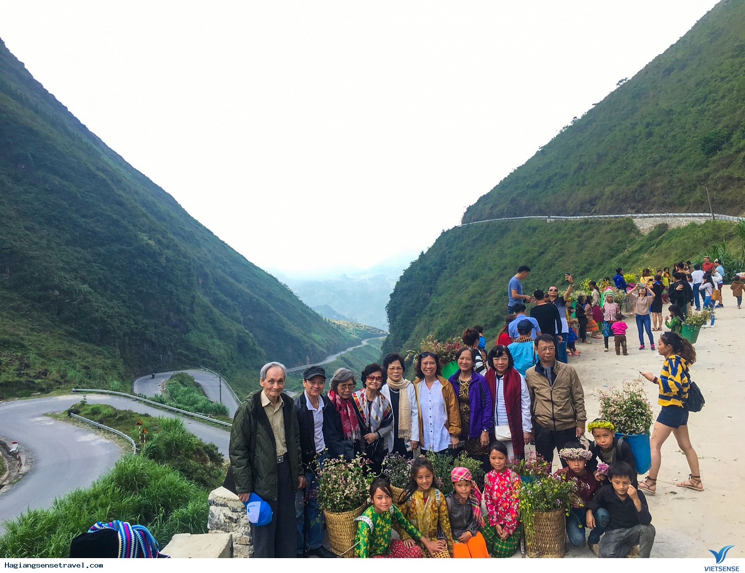 Hình Ảnh Đoàn Hà Giang - Đồng Văn - Lũng Cú Khởi Hành 16 - 18/11 - Ảnh 3 Hình Ảnh Đoàn Hà Giang - Đồng Văn - Lũng Cú Khởi Hành 16 - 18/11 - Ảnh 3