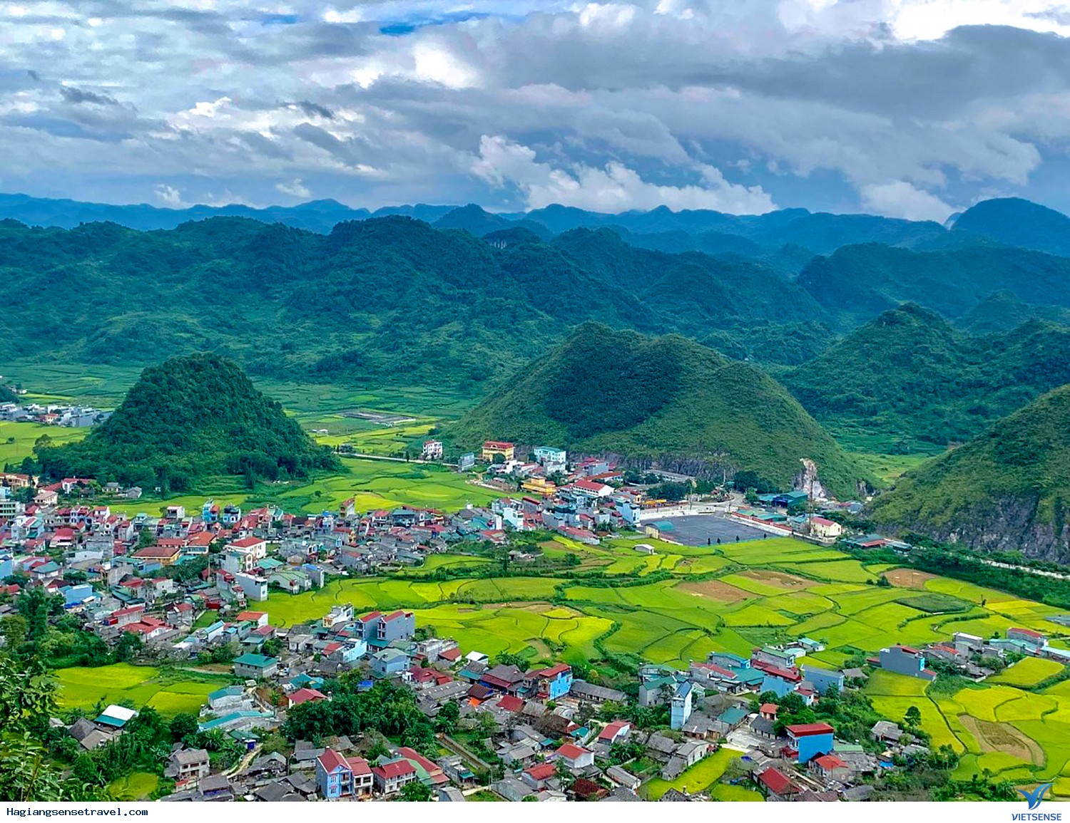 Hình Ảnh Đoàn Hà Giang - Đồng Văn - Lũng Cú Khởi Hảnh 30/8 - 2/9 - Ảnh 16 Hình Ảnh Đoàn Hà Giang - Đồng Văn - Lũng Cú Khởi Hảnh 30/8 - 2/9 - Ảnh 16