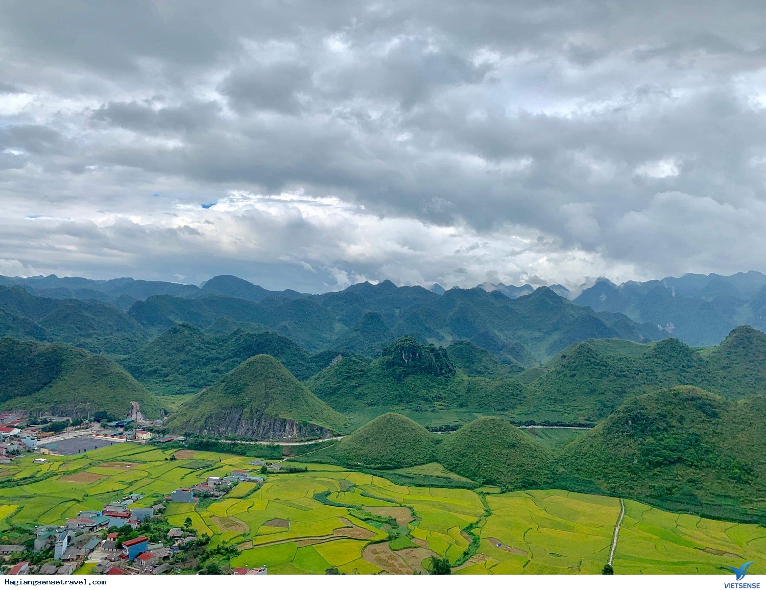 Hình Ảnh Đoàn Hà Giang - Đồng Văn - Lũng Cú Khởi Hảnh 30/8 - 2/9 - Ảnh 12 Hình Ảnh Đoàn Hà Giang - Đồng Văn - Lũng Cú Khởi Hảnh 30/8 - 2/9 - Ảnh 12