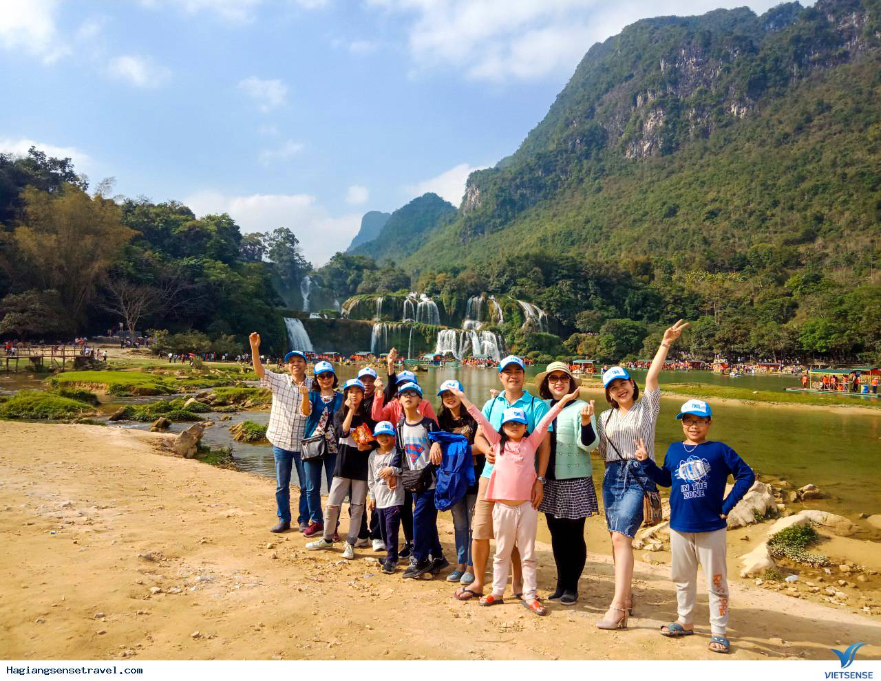 Hình Ảnh Đoàn Khách Hồ Ba Bể - Thác Bản Giốc Mùng 4 Tết Âm Lịch - Ảnh 8