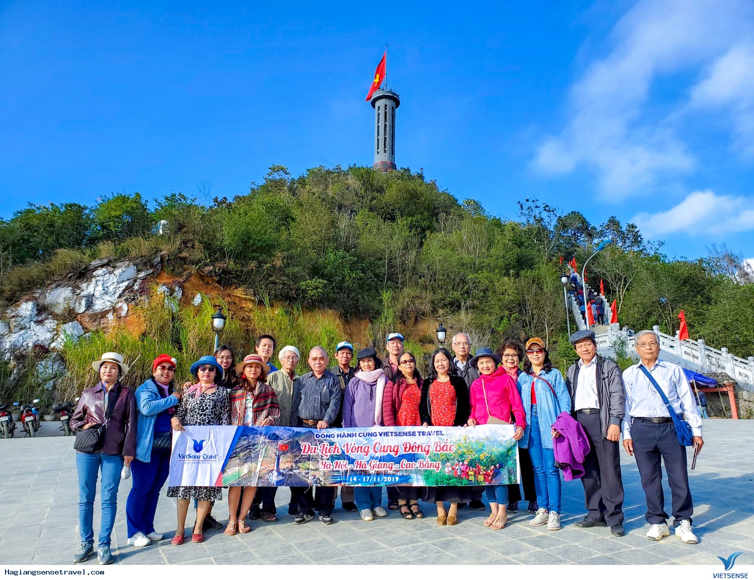 Hình Ảnh Đoàn Khách Đông Bắc 14-17/11 - Ảnh 5