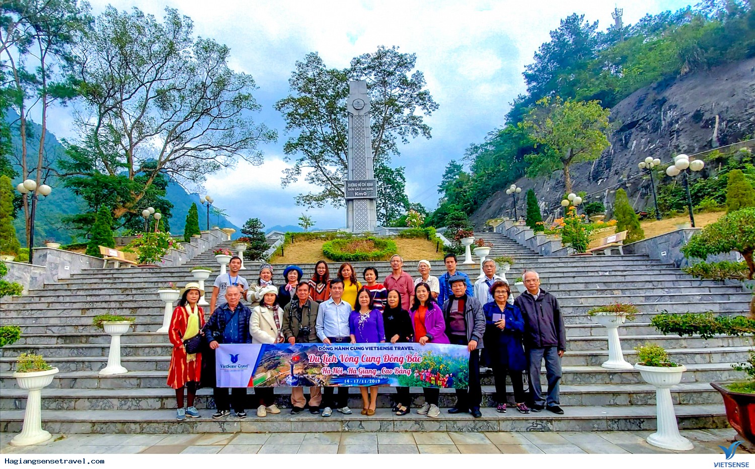 Hình Ảnh Đoàn Khách Đông Bắc 14-17/11 - Ảnh 1