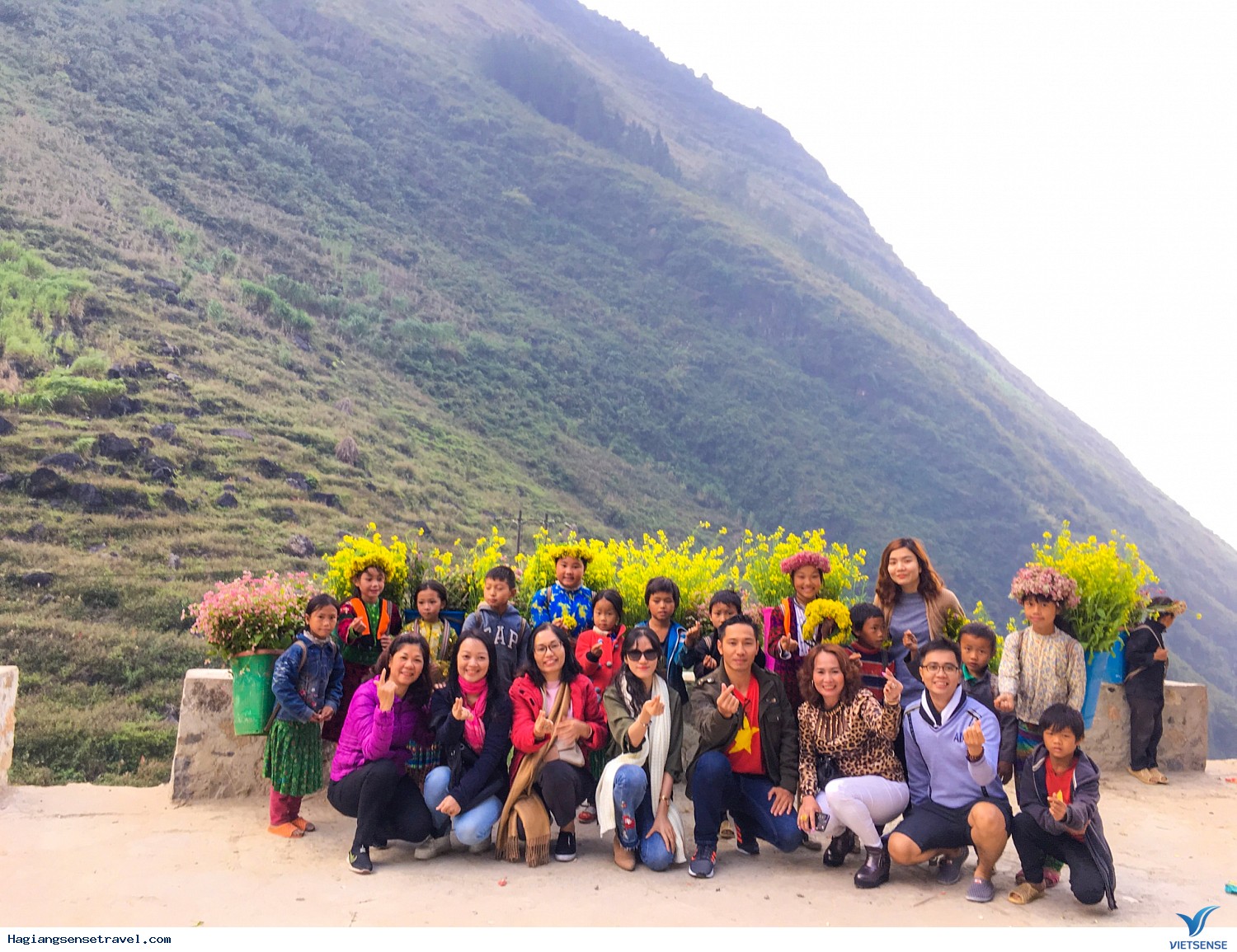 Hình Ảnh Đoàn Khách Hà Giang Mùa Hoa Tam Giác Mạch Khởi Hành 30/11 - 2/11 - Ảnh 3