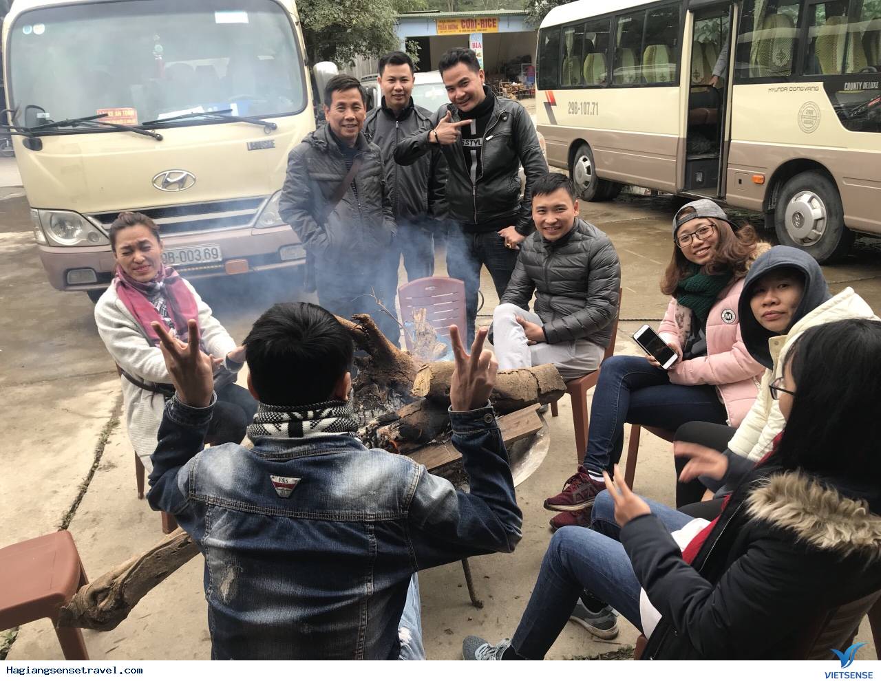 Hình Ảnh Đoàn Hà Giang Tết Dương Lịch 28 - 30/12 - Ảnh 5 Hình Ảnh Đoàn Hà Giang Tết Dương Lịch 28 - 30/12 - Ảnh 5