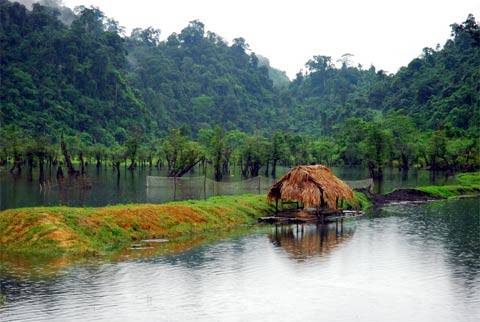 Hồ Noong - Chốn Bồng Lai Ở Hà Giang - Ảnh 2 Hồ Noong - Chốn Bồng Lai Ở Hà Giang - Ảnh 2