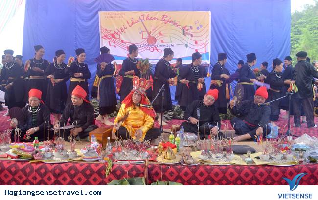 Hội Lẩu Then- Chợ Phiên ở Hà Giang - Ảnh 1 Hội Lẩu Then- Chợ Phiên ở Hà Giang - Ảnh 1