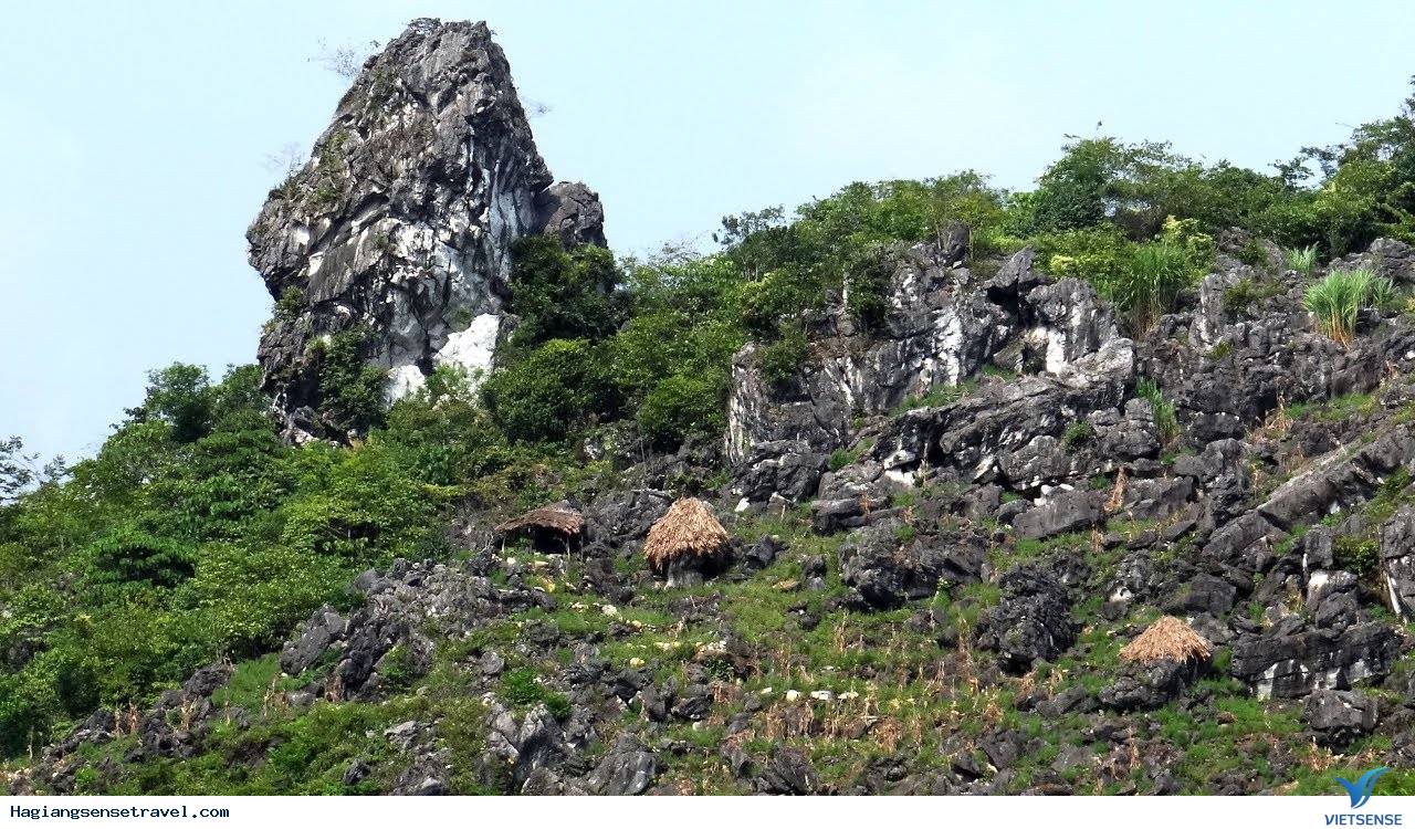 Những điểm tham quan hành trình trên con đường Hạnh Phúc Hà Giang bạn có thể ghé qua - Ảnh 1