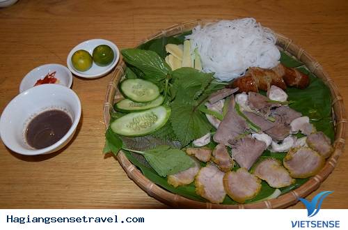 Lợn Cắp Nách - Thưởng Thức Đặc Sản Vùng Cao Hà Giang - Ảnh 3