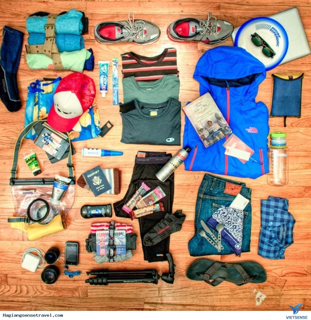 Hành trang mang theo chuyến đi