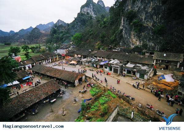 Những Điểm Đến Không Nên Bỏ Qua Khi Du Lịch Hà Giang - Ảnh 5 Những Điểm Đến Không Nên Bỏ Qua Khi Du Lịch Hà Giang - Ảnh 5