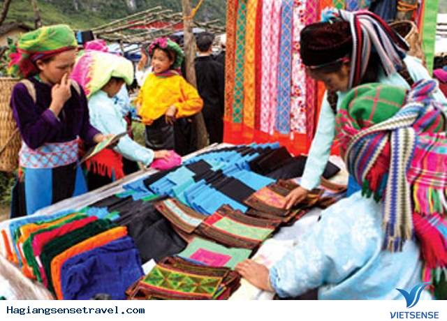 Những phiên chợ của người vùng cao trên cao nguyên đá - Ảnh 5 Những phiên chợ của người vùng cao trên cao nguyên đá - Ảnh 5