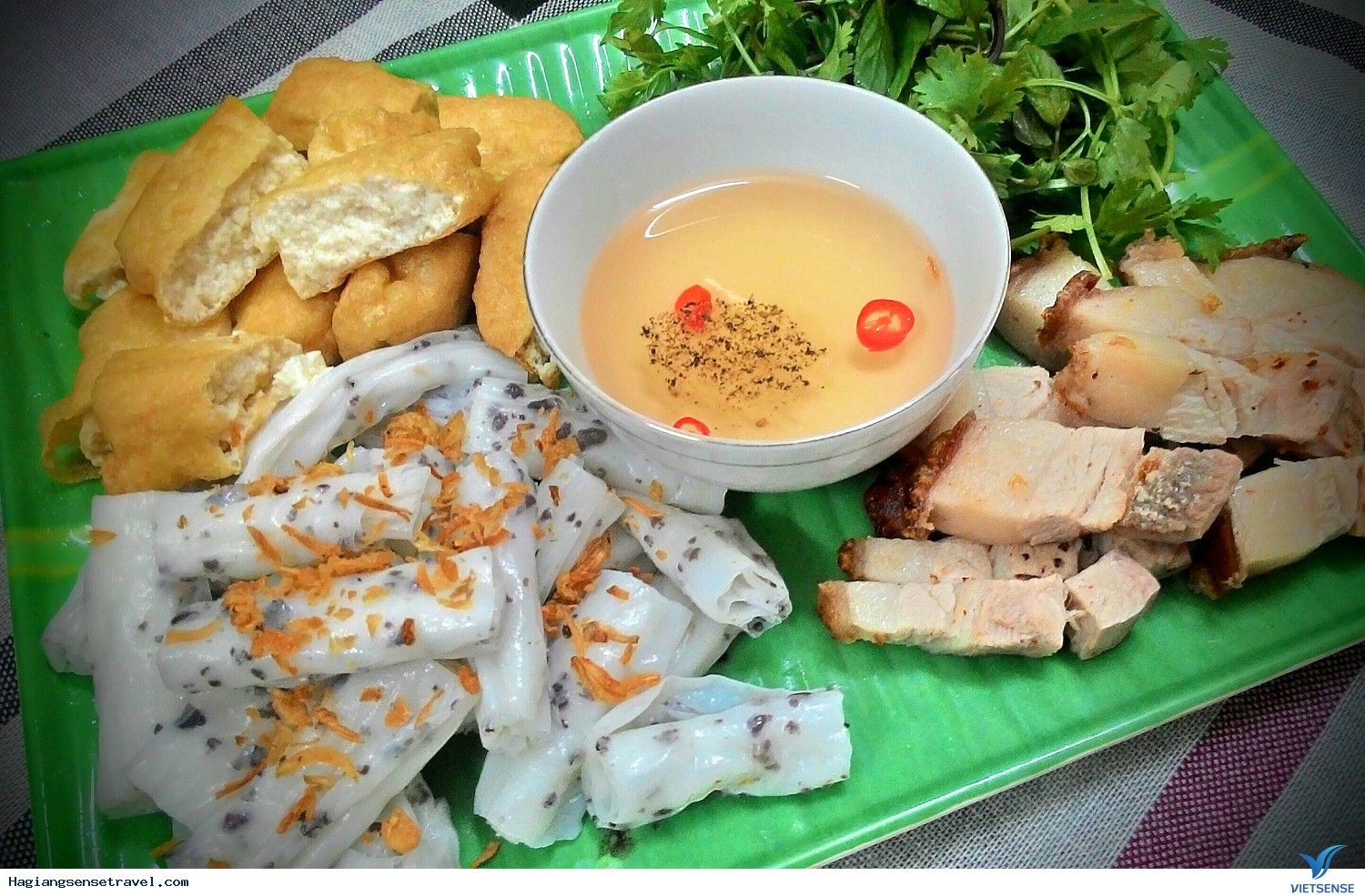 Những Quán Ăn Ngon Trên Đường Từ Nội Đi Hà Giang - Ảnh 3 Những Quán Ăn Ngon Trên Đường Từ Nội Đi Hà Giang - Ảnh 3